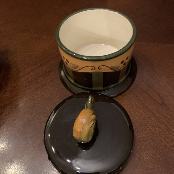 Chocolate Berries Ceramic Sugar Jar by DEMDACO - Hand-Painted 2002 - Picture 3 of 6